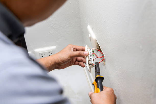 Best Electrical Outlet Repair  in Johnstonville, CA
